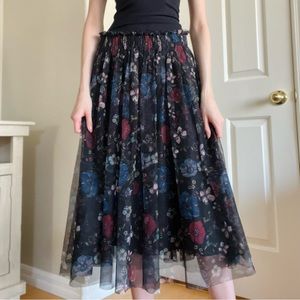 🌹Floral Tulle Midi Skirt🌹